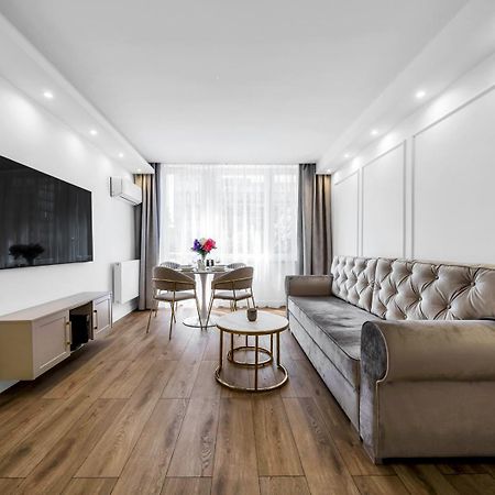 Warsaw Centrum Apartment - Workspace, Balcony - By Rentujemy Exterior foto