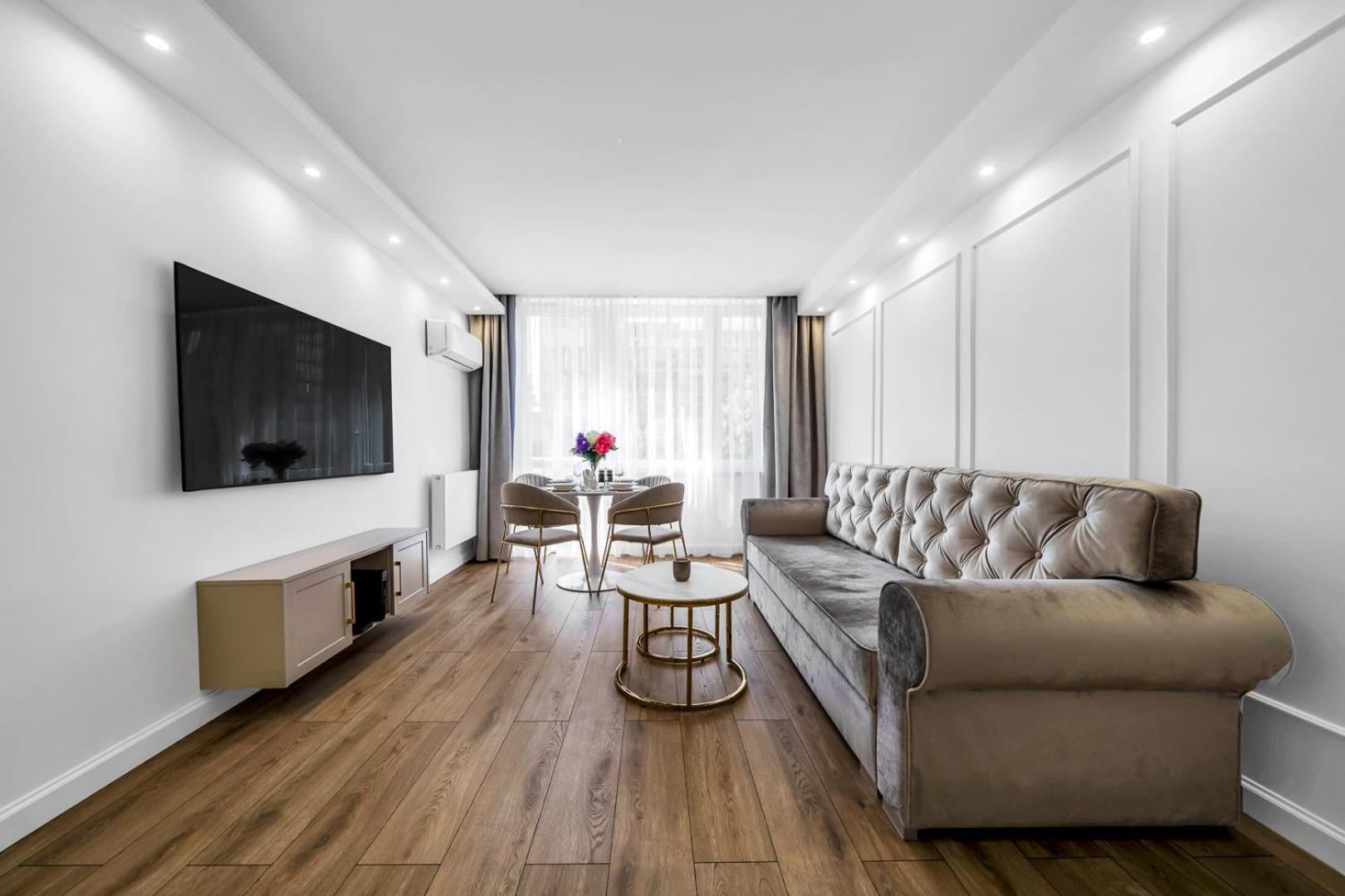 Warsaw Centrum Apartment - Workspace, Balcony - By Rentujemy Exterior foto