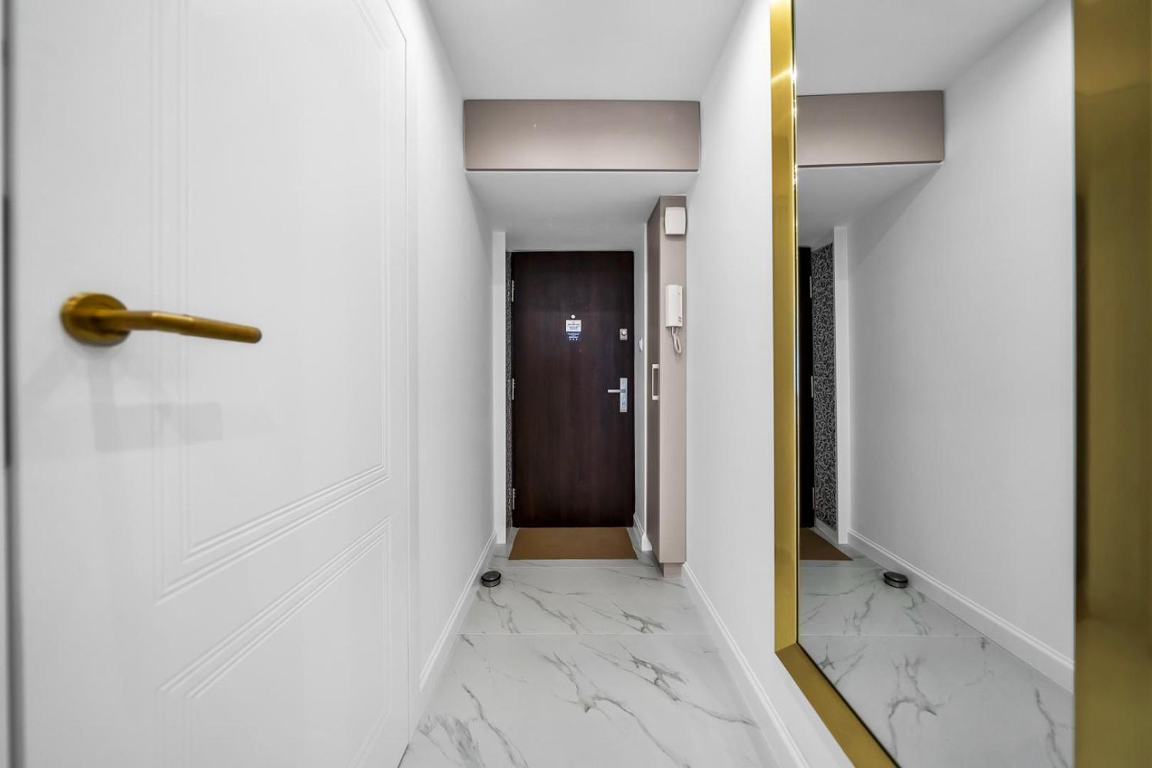 Warsaw Centrum Apartment - Workspace, Balcony - By Rentujemy Exterior foto