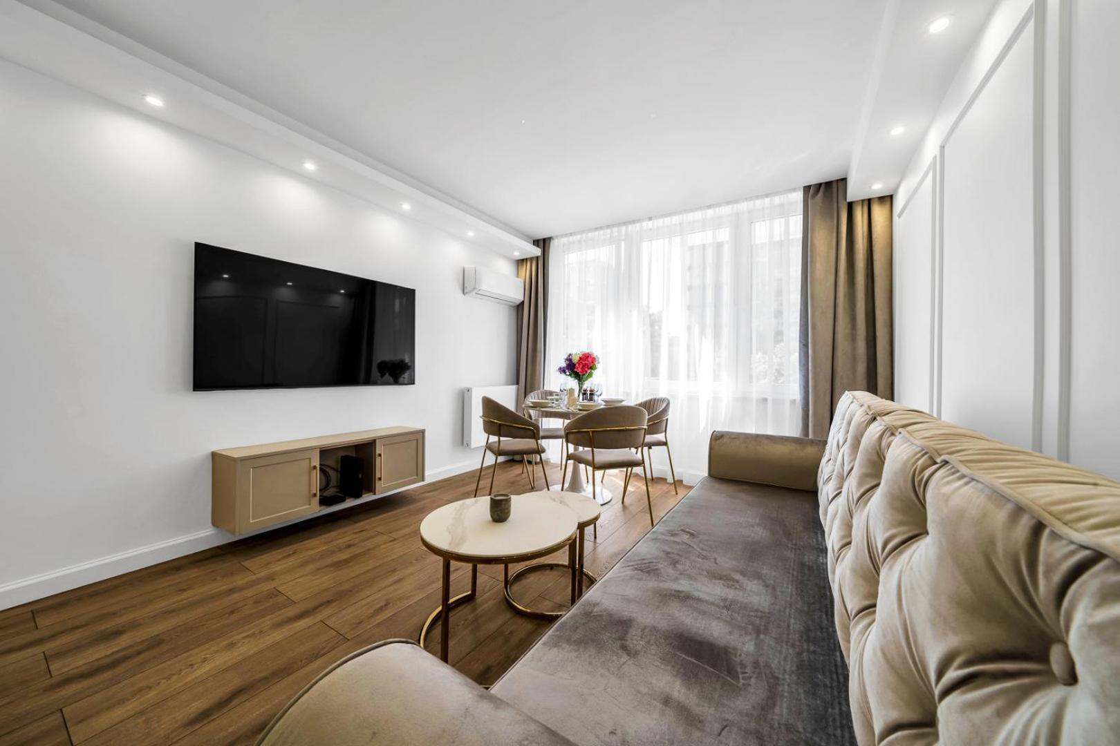 Warsaw Centrum Apartment - Workspace, Balcony - By Rentujemy Exterior foto